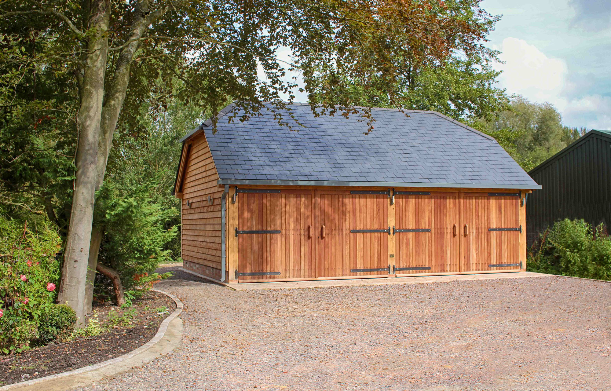 2 Bay Oak Garage Barn